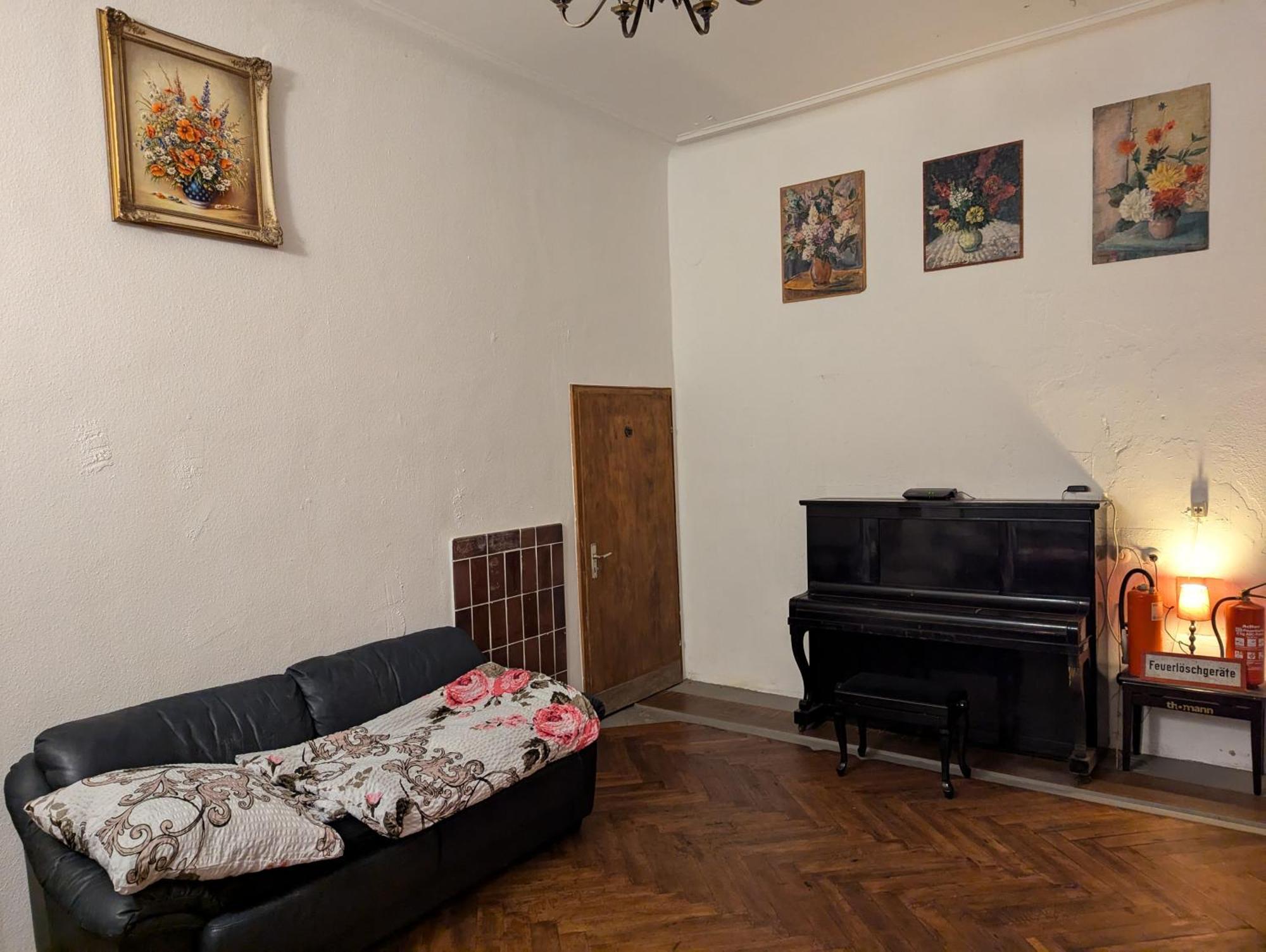 Alte Bahnhofshallen Ридлинген Екстериор снимка